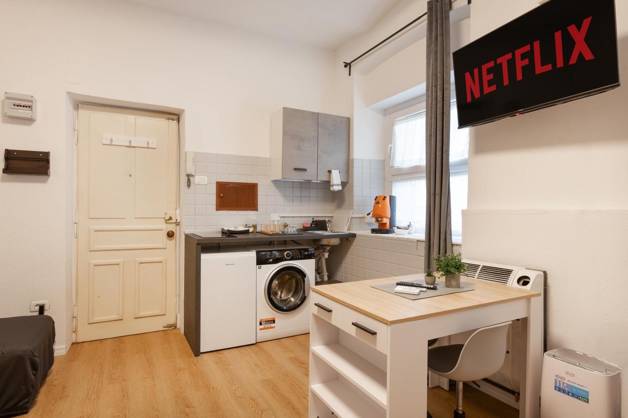 Open Space Flaubert, Modernita In Centro A Apartment